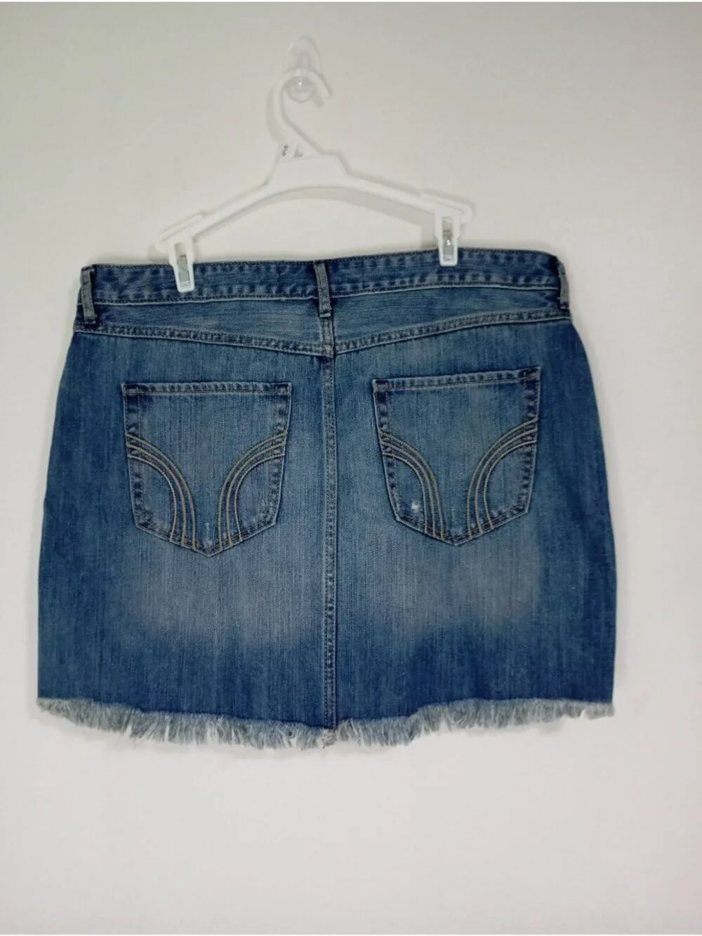 Hollister Distressed Denim Mini Skirt Size 15 Frayed Hem Blue Cotton Casual